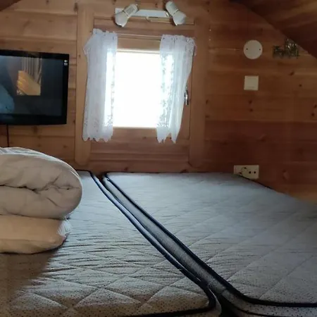 Punatulkku Chalet *
