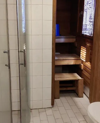 Punatulkku شاليه