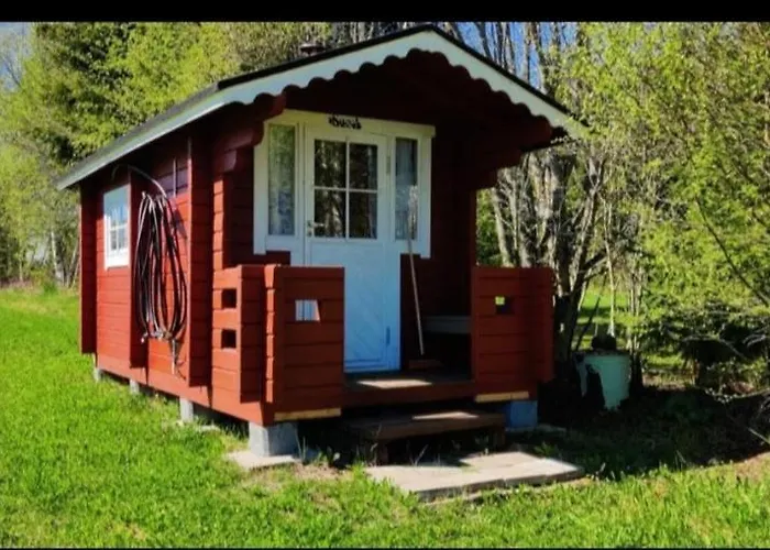 شاليه Punatulkku كالايوكي